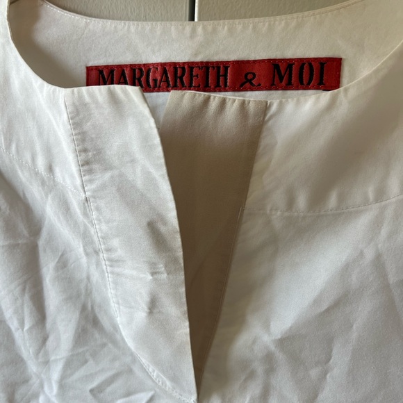 Margaret’s & Moi Blouse - Picture 3 of 5